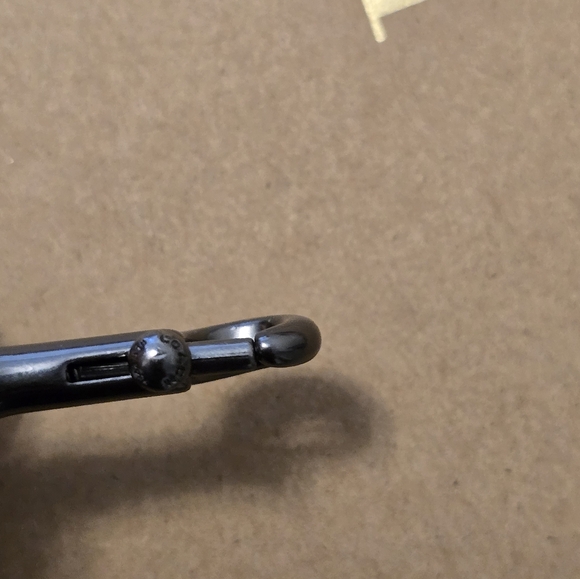 Coach detachable Wrist strap - Picture 4 of 9